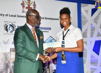 Board of Supervision awards its top students