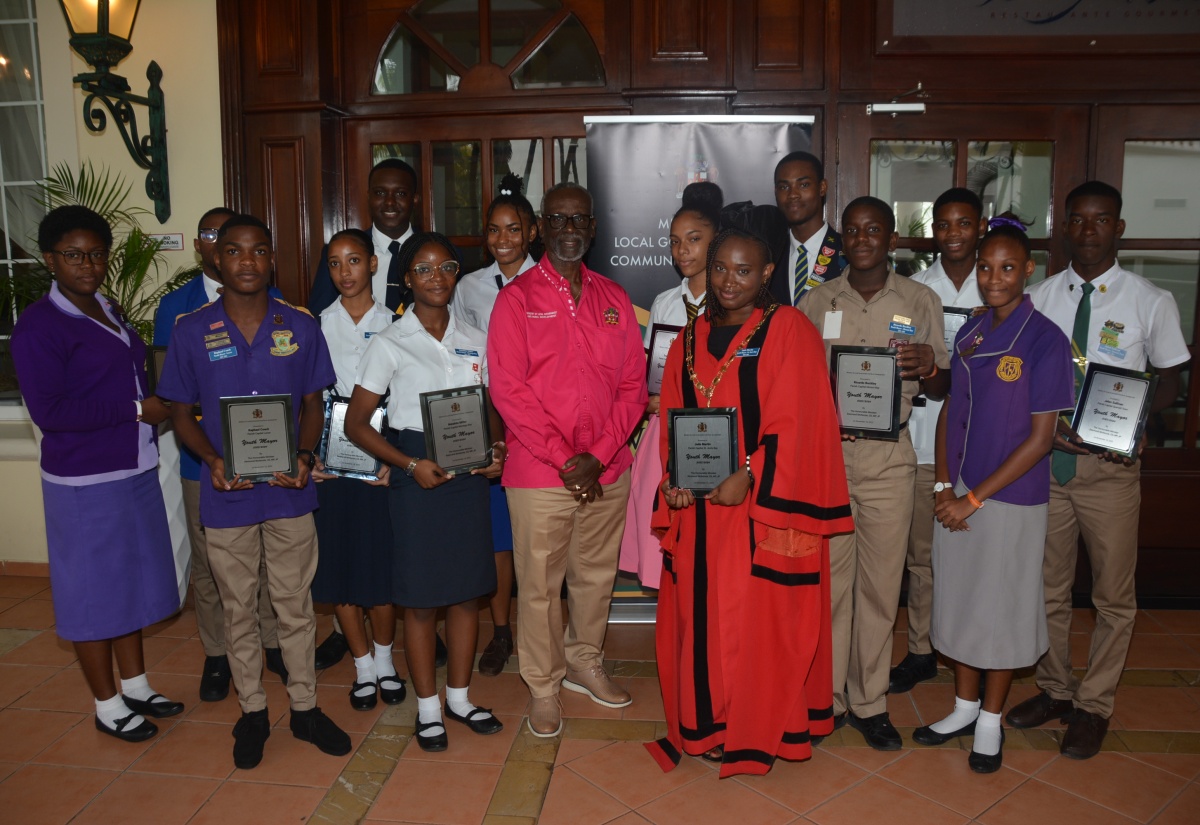 Local Gov’t Minister hosts Youth Mayors’ Forum